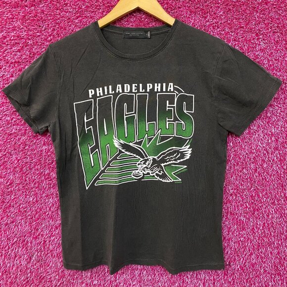 Junk Food NFL Philadelphia Eagles Dark Gray Tshirt Small - Picture 1 of 4